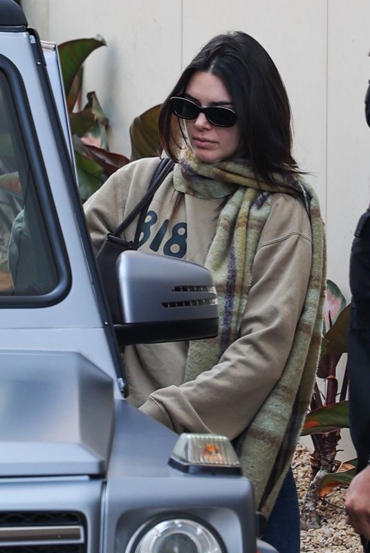 KENDALL JENNER Out in Beverly Hills 11/18/2021