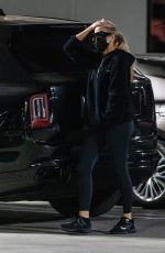 KHLOE KARDASHIAN Out in Woodland Hills 11/15/2021