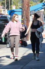 KRISTEN BELL Heading to Yoga Class in Los Feliz 11/29/2021