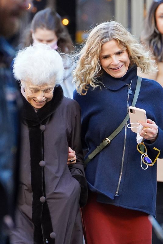 KYRA SEDGWICK Out with Her Mother in New York 11/06/2021