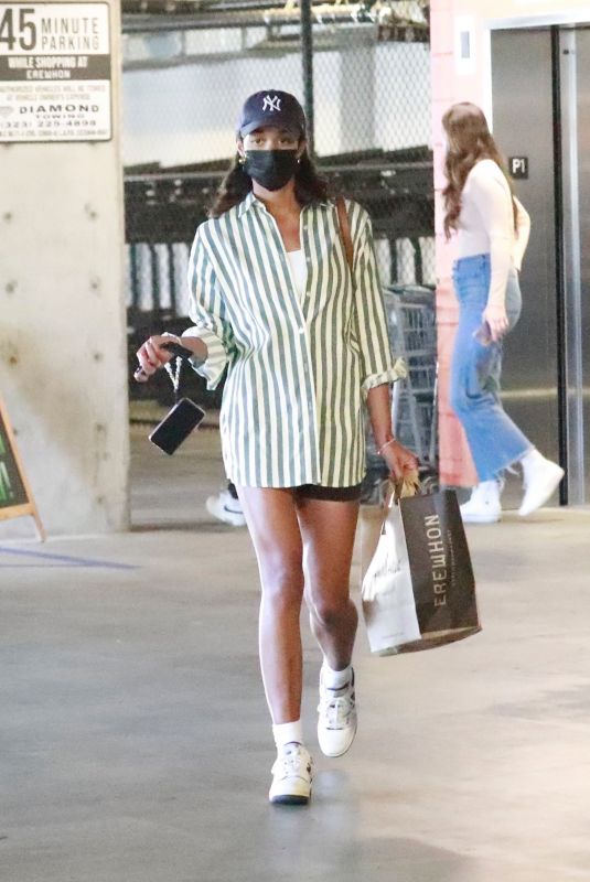 LAURA HARROER Out Shopping for Groceries in Los Angeles 11/05/2021