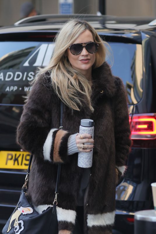 LAURA WHITMORE Arrives at BBC Studios in London 11/28/2021