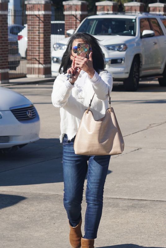 LYNNE SPEARS Arrives at Sunday Service in Louisiana 11/07/2021
