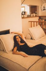 MADISON PETTIS - Instagram Photos 11/25/2021