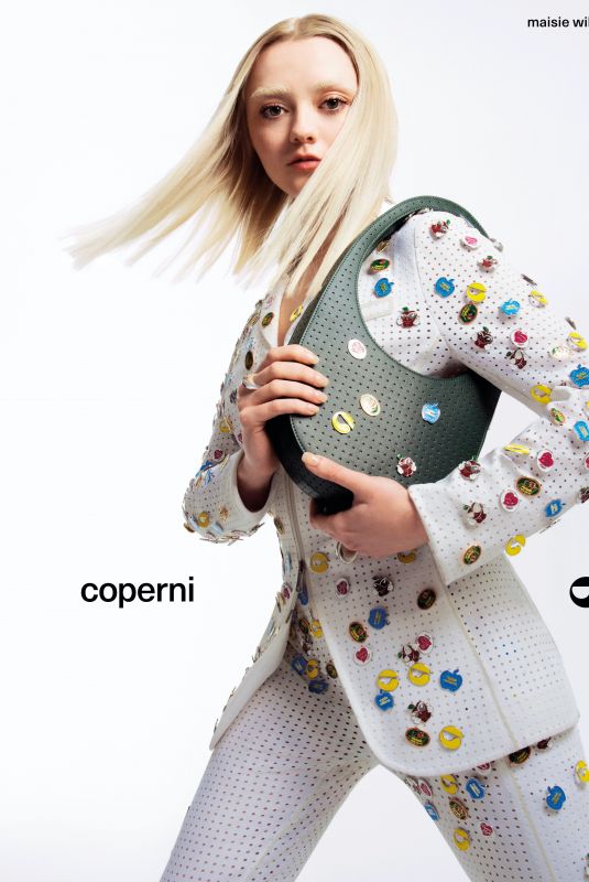 MAISIE WILLIAMS for Coperni x Maisie Williams, 11/17/2021