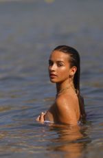 MARIA QUEROL - Instagram Photos 11/14/2021