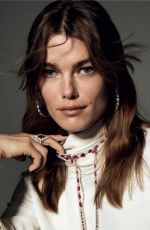 MATHILDE BRANDI for Elle Magazine, Italy November 2021
