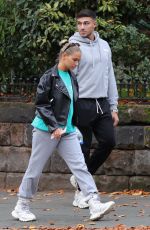 MOLLY MAE HAGUE Out for Lunch in Hale Trafford 11/20/2021