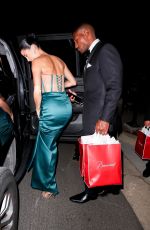 NICOLE WILLIAMS Leaves Paris Hilton