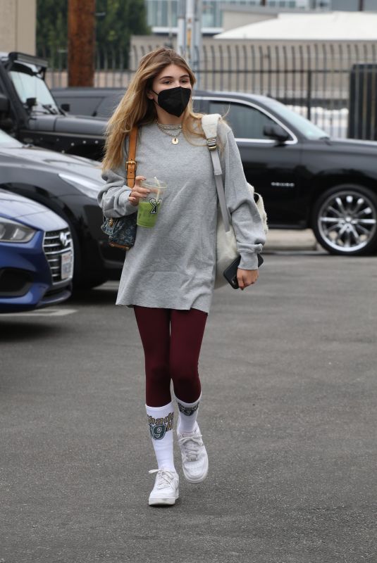 OLIVIA JADE GIANNULLI Leaves Dance Practice in Los Angeles 10/31/2021