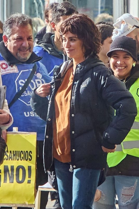 PENELOPE CRUZ on the Set of On the Fringe in Madrid 11/22/2021