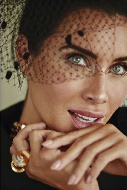 PILAR RUBIO for Elle Magazine, Spain December 2021