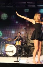 PIXIE LOTT Performs at Football for Change Gala Dinner in Liverpool 11/15/2021