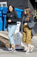 Pregnant LAUREN PARSEKIAN Out for Breakfast in Los Feliz 11/22/2021