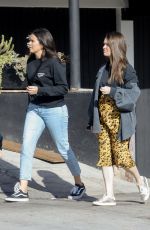 Pregnant LAUREN PARSEKIAN Out for Breakfast in Los Feliz 11/22/2021