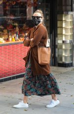 REESE WITHERSPOON Out for Brunch in Beverly Hills 11/20/2021