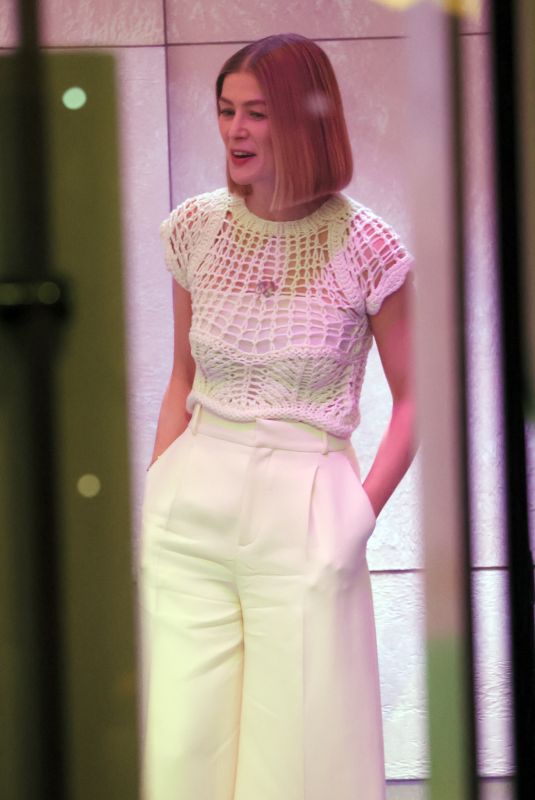 ROSAMUND PIKE on the Set of The One Show in London 11/16/2021