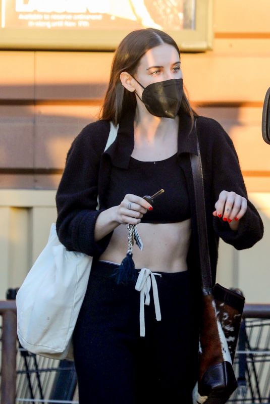 SCOUT WILLIS at Lassens Natural Food and Vitamins in Los Angeles 11/29/2021