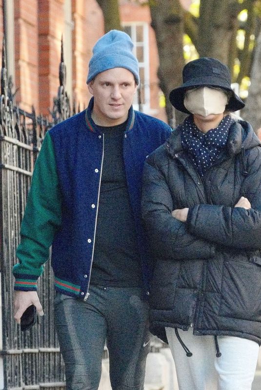 SOPHIE HABBOO and Jamie Laing Out in Chelsea 11/02/2021