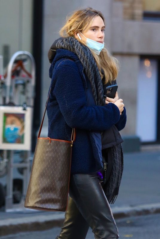 SUKI WATERHOUS Out and About in New York 11/24/2021