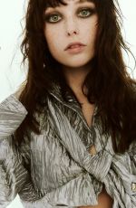 SUZANNA SON for Foxes Magazine, October 2021