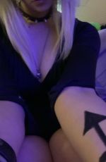 TAYLOR MOMSEN - Instagram Photos 11/01/2021
