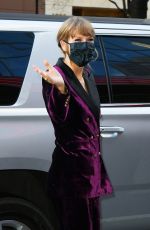 TAYLOR SWIFT Arrives at All Too Well Premiere in New York 11/12/2021