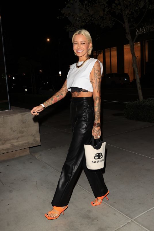 TINA LOUISE Arrives at Pretty Little Thing Friendsgiving Dinner Hosted by Chrishell Stause in West Hollywood 11/17/2021
