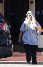 TORI SPELLING Leaves a Hair Salon in Los Angeles 11/08/2021