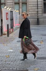 VOGUE WILLIAMS Leaves Heart Radio in London 11/21/2021