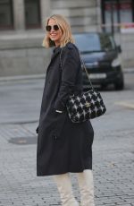 VOGUE WILLIAMS Leaves Heart Radio in London 11/28/2021