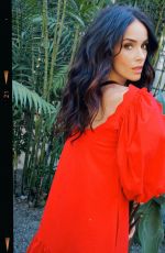 ABIGAIL SPENCER - Instagram Photos 12/28/2021