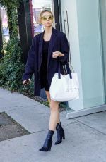 ALEXIS REN Shopping at ASTR The Label in Los Angeles 12/09/2021