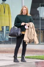 ALICIA SILVERSTONE Leaves a Hair Salon in West Hollywood 12/09/2021