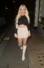 AMELIA MIST Arrives at AJ Bunker and Amy Day