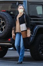 AMY ADAMS Out Shopping at Gearys in Beverly Hills 12/17/2021