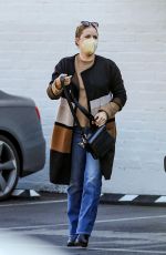 AMY ADAMS Out Shopping at Gearys in Beverly Hills 12/17/2021