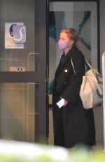AMY POEHLER Leaves Washington DC 12/06/2021