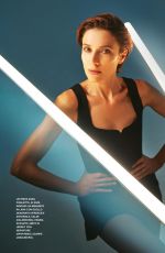 ANNA FOGLIETTA in Grazia Magazie, Italy November 2021