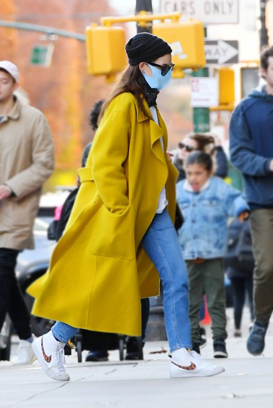 ANNE HATHAWAY Out and About in New York 11/30/2021