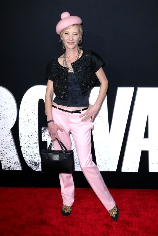 ANNE HECHE at The Unforgivable Premiere at DGA Theatre in Los Angeles 11/30/2021