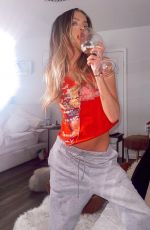 ANNE WINTERS - Instagram Photos 12/29/2021