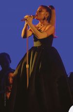 ARIANA GRANDE in Fanbook, First Edition Issue 2021
