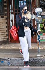 ASHLEY BENSON Leaves a Nail Salon in Los Feliz 12/29/2021