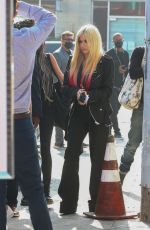 AVRIL LAVIGNE Arrives at Variety 2021 Music Hitmakers Brunch at City Market Social in Los Angeles 12/04/2021