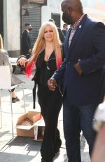AVRIL LAVIGNE Arrives at Variety 2021 Music Hitmakers Brunch at City Market Social in Los Angeles 12/04/2021