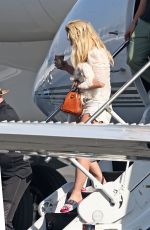 BIRTNEY SPEARS Arrives Back in Los Angeles 12/07/2021
