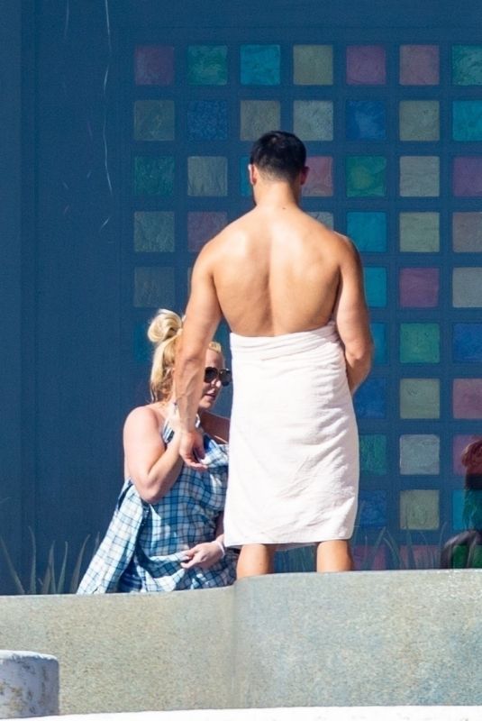 BRITNEY SPEARS and Sam Asghari in Cabo San Lucas 12/05/2021