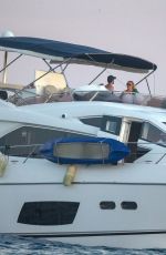 BRITNEY SPEARS Cruise on a Yacht in Cabo San Lucas 12/04/2021