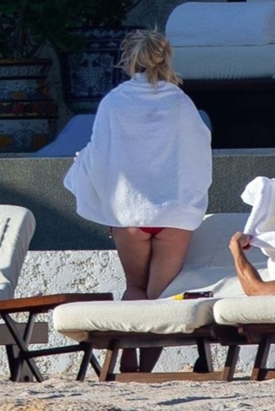 BRITNEY SPEARS On Vacation in Cabo San Lucas 12/02/2021